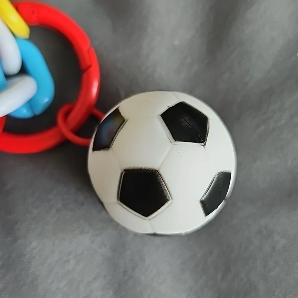 Hello Kitty Keychain - Picture 7 of 9
